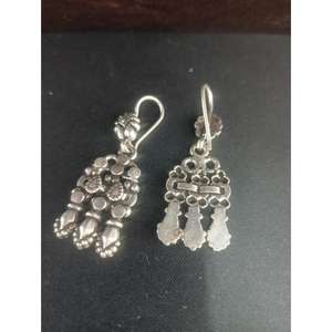 Pendientes Modernos de Primera Calidad, Hermoso Diseño, Perfectos para Bodas y Ocasiones Especiales para Mujeres - Product Image 2