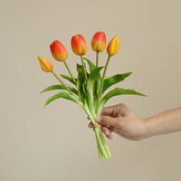 Fleurs de tulipes artificielles réalistes de haute qualité en gros, faites à la main, imperméables, pour arrangements de mariage et de la Saint-Valentin