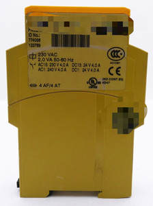 PLC X7 230VAC 2no ID No 774056 4AFAT 安全继电器编程控制器 - Product Image 3