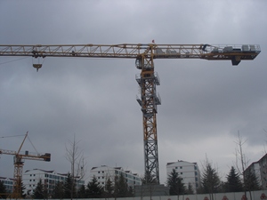 รถเครนแบบทาวเวอร์ PT7032 รับน้ำหนักได้ 16 ตัน สภาพใหม่ สำหรับอุตสาหกรรมก่อสร้าง พร้อมส่วนประกอบหลักๆ เช่น มอเตอร์ เกียร์ และลูกปืน - Product Image 3