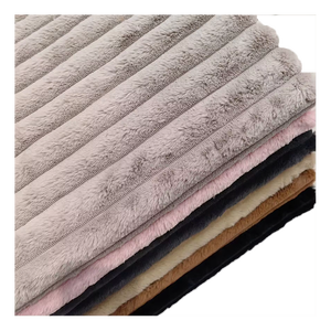 Tela de Felpa de Jacquard de Pelo de Conejo de Terciopelo Textil para el Hogar de Moda Reciclada para Prendas de Vestir - Product Image 1