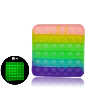 Nouveau <span class=keywords><strong>Pop</strong></span> Fidget <span class=keywords><strong>It</strong></span> Toy Autisme Sensory Push Popper lumineux - Product Image 3