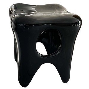 Tabouret Minimaliste Style Wabi-Sabi Design Moderne Forme Créative Creuse Chaise de Salon Tabouret Bas Tabouret à Chaussures - Product Image 5