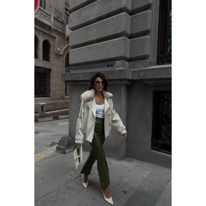 Abrigo Corto Tipo Gabardina con Cuello de Piel para Mujer, Talla S - Product Image 5