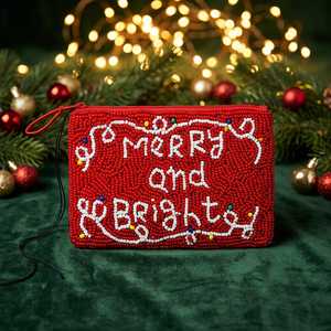 Pochette rouge perlée avec broderie lettre de Noël, porte-monnaie zippé, organisateur de cadeaux de fêtes - Product Image 1
