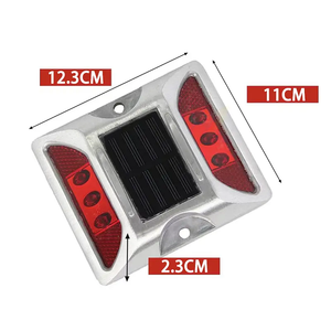 Dissuasore Stradale <span class=keywords><strong>a</strong></span> LED Solare in Alluminio Impermeabile IP68 con Riflettore Bianco <span class=keywords><strong>a</strong></span> Occhio di Gatto per Segnalazione Pavimentazione - Product Image 2