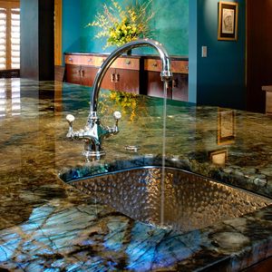 Carreaux <span class=keywords><strong>de</strong></span> sol en <span class=keywords><strong>granit</strong></span> naturel, <span class=keywords><strong>granit</strong></span> bleu Labradorite Lemurian pour panneaux muraux et carreaux <span class=keywords><strong>de</strong></span> sol - Product Image 4