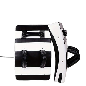 Vente en gros de protections de frappe et boucliers de frappe de haute qualité pour l'entraînement de boxe, MMA, arts martiaux, Muay Thai et Taekwondo - Product Image 1