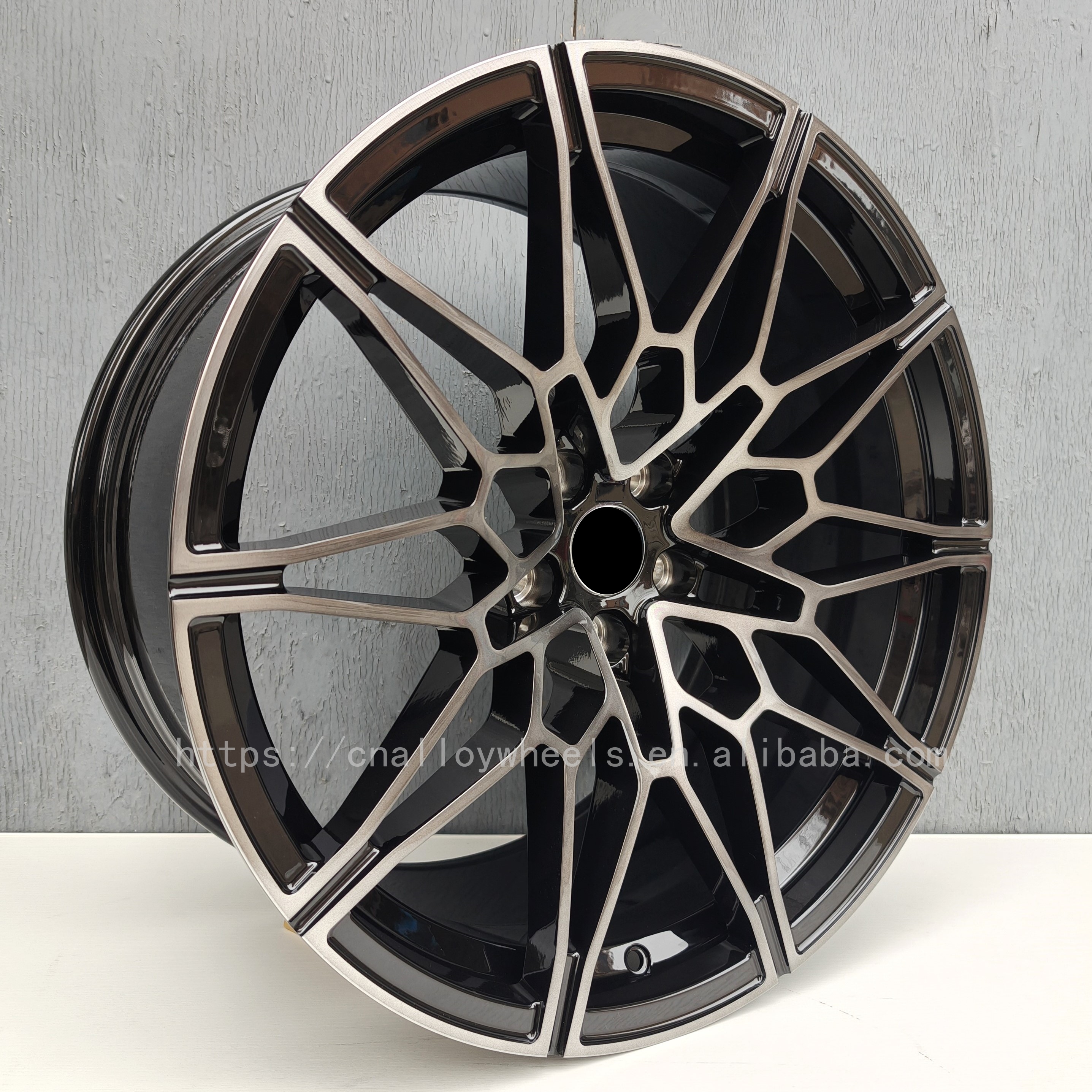 フォージド M826 19-24インチ ホイール 5x120/5x112 BMW M2/F80/F90/M3