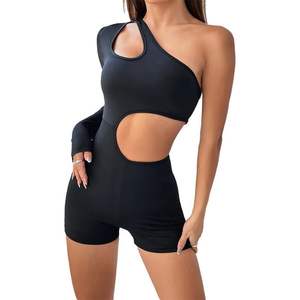 VOIKERDR Mono corto de un solo hombro para mujer, con aberturas, de elastano y poliéster, estilo athleisure, conjunto a juego - Product Image 2