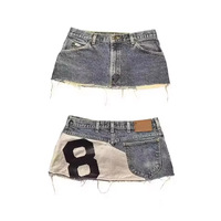 Short en jean brodé robuste style street goth, mini-jupe en maille patchwork numérique, jupe courte en jean délavé Y2K coupe ample