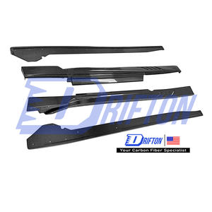 Juego de faldones laterales de fibra de carbono estilo VRS para Nissan GTR R35 BodyKit - Product Image 1