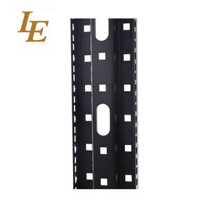 Baie de serveur LE 19 pouces avec 4 montants et 4 roulettes, conception ouverte, en stock - Product Image 6