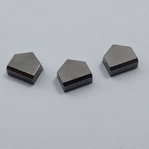 سهلة اللحام مخصصة كربيد التنغستن الأسمنت الأسنان كربيد نصائح ملحومة لقطع الخشب خدمة طويلة الحياة سعر المصنع - Product Image 5