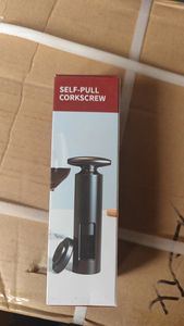 Chine LATROU prix d'usine 2-en-1 ouvre-vin cadeau de noël ouvre-bouteille en métal tire-bouchon avec coupe-feuille - Product Image 6