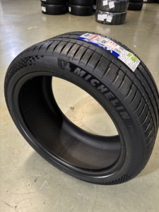 Pneus radiaux Pilot Sport 4 SUV <span class=keywords><strong>235</strong></span>/55 <span class=keywords><strong>R20</strong></span>-275/45 <span class=keywords><strong>R20</strong></span> 20" jante tubeless pour remplacement/réparation - Product Image 5