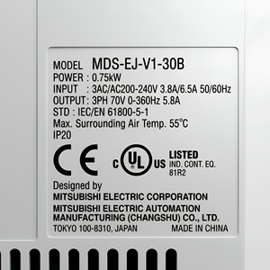 Unité de commande servo Mitsubishi MDS-<span class=keywords><strong>EJ</strong></span>-V1-30B 0,75 kW <span class=keywords><strong>200</strong></span>-240 V, amplificateur de broche CNC, fibre optique, <span class=keywords><strong>CE</strong></span> UL, neuf d'origine - Product Image 2