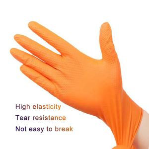 Guantes de Nitrilo Industriales Desechables de 6 y 8 mil con Textura de Diamante en Negro y Naranja para Mecánico, Agarre Resistente y de Alto Rendimiento - Product Image 3