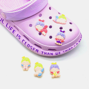 Ángel bebé nueva moda dibujos animados muñeca espíritu PVC decorativo zapato hebilla moda anime bebé Ángel Zueco encanto encantador zapato de bebé encantos - Product Image 5