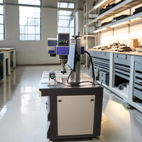 Machine de marquage au laser à fibre pour tasses / Imprimante rotative pour tasses pour la date, le code QR, le logo |   Automatique à grande vitesse