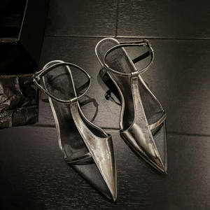 صنادل خنجر بمقدمة مدببة للبيع بالجملة من جلد الغنم الأصلي مثير في الهواء الطلق زر الانزلاق على الإغلاق موضة الصيف الاتجاه - Product Image 5