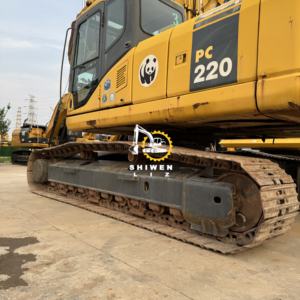 Excavadora de cadenas PC220-7 de segunda mano de alta calidad, origen Japón, motor principal, bajo precio, maquinaria para movimiento de tierras - Product Image 3