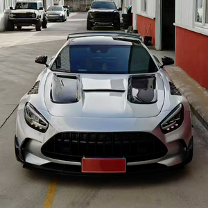 ชุดแต่งรถยนต์ Mercedes-Benz AMG GT ปี 2015-2023 อัพเกรดด้วยไฟเบอร์กลาสและคาร์บอนไฟเบอร์ครึ่งคัน ชุดแต่งตัวถังพร้อมไฟตัดหมอก สเกิร์ตหน้า/หลัง และสเกิร์ตข้าง - Product Image 4