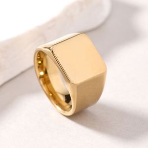 <span class=keywords><strong>Bague</strong></span> signet carrée large et <span class=keywords><strong>plate</strong></span> en acier inoxydable de 14 mm pour homme, <span class=keywords><strong>bague</strong></span> de doigt carrée personnalisée, bijoux de fête pour homme - Product Image 4