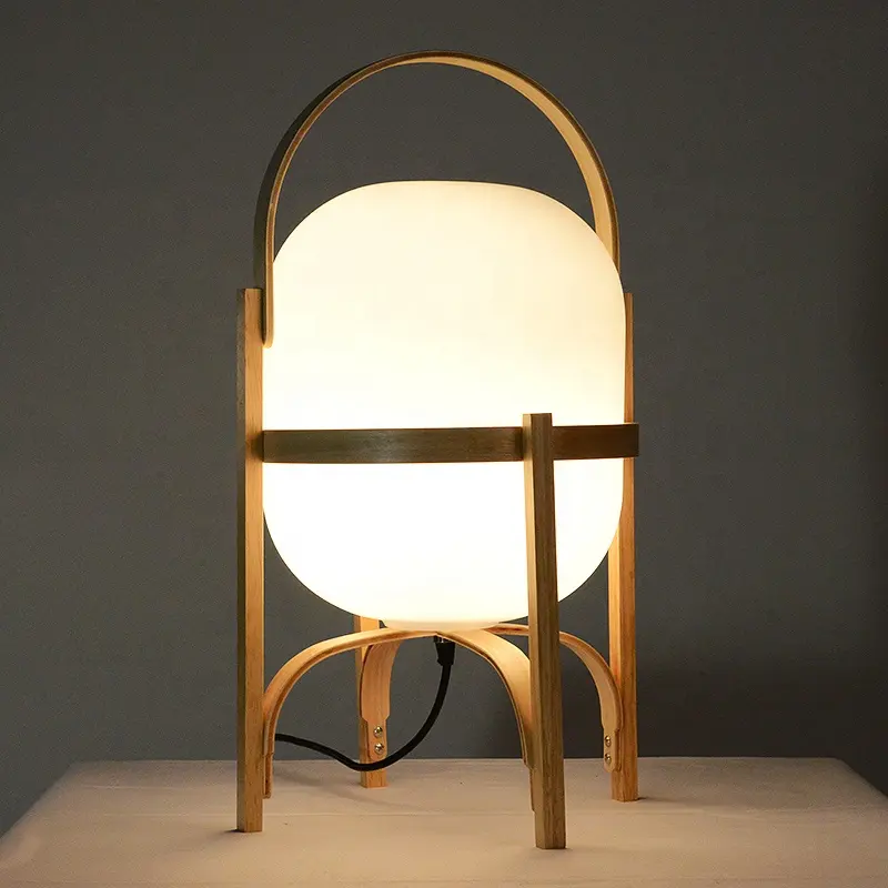 İskandinav yeni ev dekoratif mobilya otel ahşap cam masa lambası LED antika Lampada yatak yan Modern masa lambası