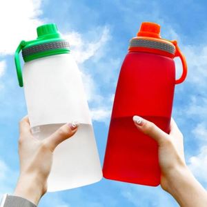 Botella de Agua Portátil a Prueba de Fugas, Taza de Plástico de Gran Capacidad, Botella de Agua Deportiva para el Verano - Product Image 1