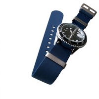 Bracelet de montre en nylon de haute qualité avec boucle en acier inoxydable lisse et souple de 1,4 mm d'épaisseur, 18-24 mm, réglable, livraison rapide