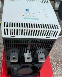3RW40762BB45 3RW4076-2BB45 ซอฟต์สตาร์ทเตอร์อุตสาหกรรม 250kW 432A 400V 3 เฟส สำหรับควบคุมมอเตอร์ - Product Image 3