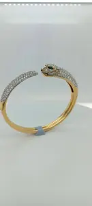 Haute qualité 14kt or jaune diamant clouté Hip Hop Bracelet en forme d'animal meilleur prix bijoux de mode pour les femmes cadeau de mariage - Product Image 4