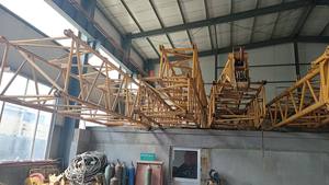 Grúa Móvil Usada XCMG QAY300 de 300 Toneladas, Grúa Todoterreno QAY300 QAY100, Mejor Precio de Venta - Product Image 3