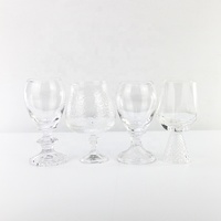 Verre à vin rétro transparent avec pied épais pour mariage