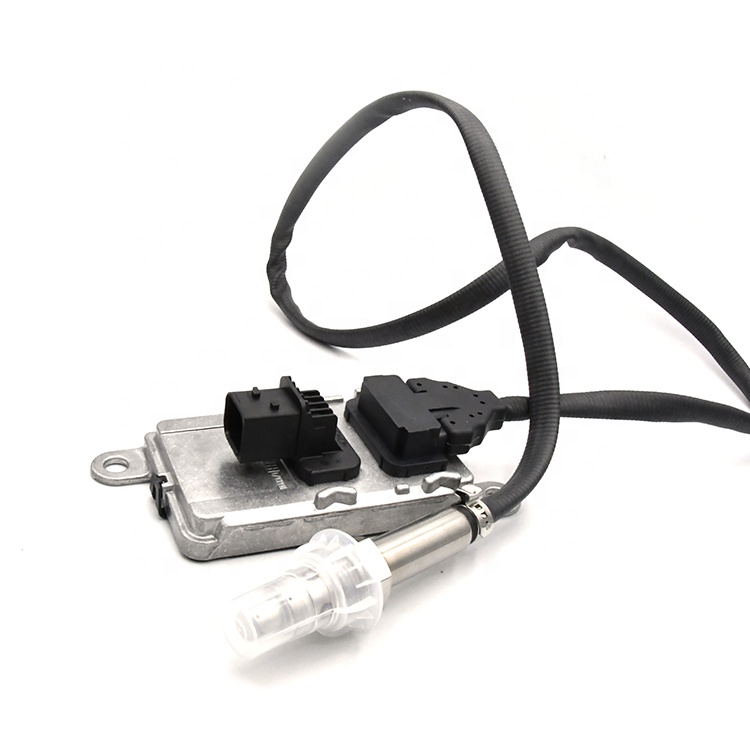 Factory Direct Replacement 2139930 5WK97348A Nitrogen Oxygen Sensor NOx Sensor  24V for DAF