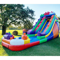 Toboggans aquatiques gonflables commerciaux populaires à double piste avec grande piscine à éclaboussures, pour enfants et adultes