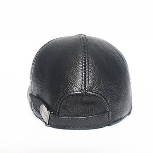 Wholesale leather men hats caps in winter and fall the first layer cowhide leather hot thickened medium old berets - Product Image 2