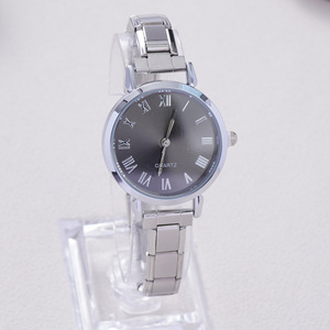 Women's Quartz Watch Analog Stainless Steel Band Rhinestone Dial Elegant Casual Student Style 8mm Thickness Folding Clasp - Product Image 4