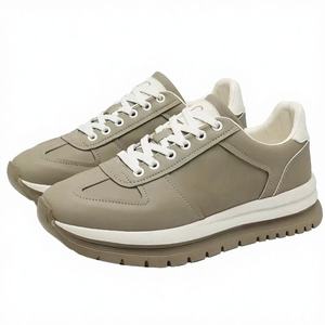 Chaussures Chunky pour Hommes, Antidérapantes, Légères, à Lacets, avec Semelle Épaisse Lumineuse, Tendance, pour la Marche, Automne, Été, Printemps - Product Image 3