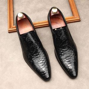 รองเท้าเซฟตี้หัวเหลี่ยมบุรุษ หนังวัวแท้ ระบายอากาศได้ดี น้ำหนักเบา ปิดแบบผูกเชือก พร้อมโลโก้สั่งทำพิเศษ คุณภาพสูง - Product Image 2