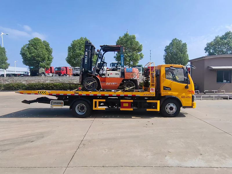 JAC4x2牽引トラックレッカートラック積載8トンフォークリフトロード