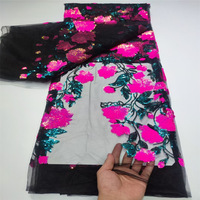 Tissu en tulle brodé de dentelle à sequins floraux 3D et perles pour robe de soirée et robe d'enfant