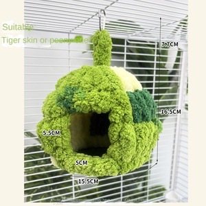 Papağan Yuvası Kuş Evi Sıcak Kalın Asılı Kışlık Mercan Polar Plastik Minder Seçeneğiyle Hamster Malzemeleri - Product Image 4