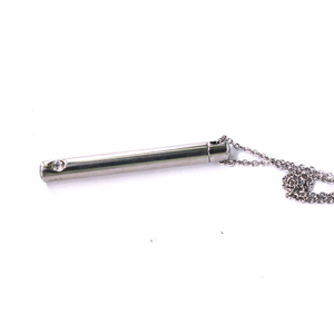 <span class=keywords><strong>สร้อย</strong></span>คอจี้อนุ<span class=keywords><strong>ส</strong></span>รณ์สถาน<span class=keywords><strong>สร้อย</strong></span>คอดีไซน์แบบแท่งท่อ<span class=keywords><strong>สร้อย</strong></span>คอเหล็กเพชร CZ <span class=keywords><strong>สร้อย</strong></span>คอเหล็กเพชรเม็ดเดี่ยวสร้อยคอ<span class=keywords><strong>ส</strong></span>ำหรับผมและเถ้าผู้รักษาแบบกำหนดเอง - Product Image 3