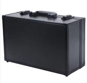 Boîte de rangement pour cartes de collection en alliage d'aluminium avec fenêtre de présentation, pour cartes gradées PSA, avec serrure TSA - Product Image 3