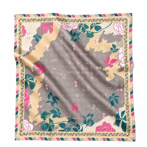 Bandana personnalisé 100% soie 27 pouces, foulard imprimé personnalisé pour la tête, le cou, les cheveux et accessoire de sac - Product Image 1