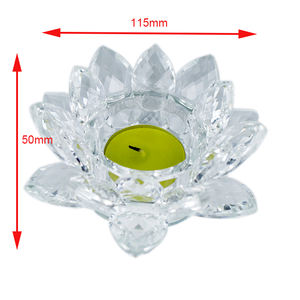 Candelabro portacandele di cristallo a forma di loto di vetro abbastanza chiaro per la decorazione di nozze - Product Image 2