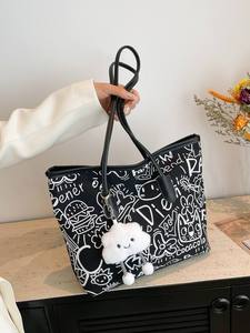 Bolso de Hombro con Cremallera y Estampado de Grafiti para Mujer, de Gran Capacidad, Moderno y Distintivo, Bolso Tote Informal para Estudiantes y Viajeros - Product Image 3