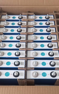Cellules prismatiques LiFePO4 EV E LF100LA LF100L 3.2V 100Ah de qualité A pour batteries de stockage d'énergie, en stock en UE, DDP - Product Image 6